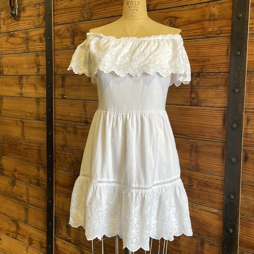Blue Rain- SZ S White off the Shoulder Dress